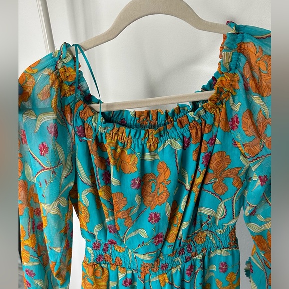 Sophia Vergara off the shoulder midi dress - Picture 3 of 10